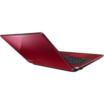 Laptop Toshiba PSKTWE-02K00DG6, Intel Celeron, 4 GB, 500 GB, Free DOS, Rosu