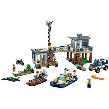 Set constructie Lego City Post de politie din mlastina